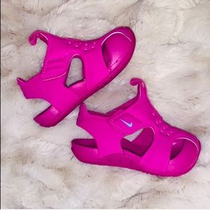 Nike Size 2C Sunray Protect 2 ( TD ) barely worn